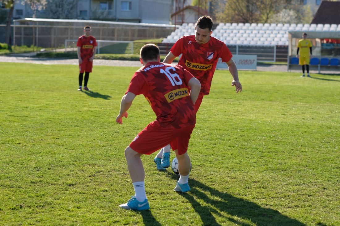 MOZZART UZ PRVOLIGAŠA FK SLOGA DOBOJ U NOVIM DRESOVIMA DO PREMIJER LIGE BIH