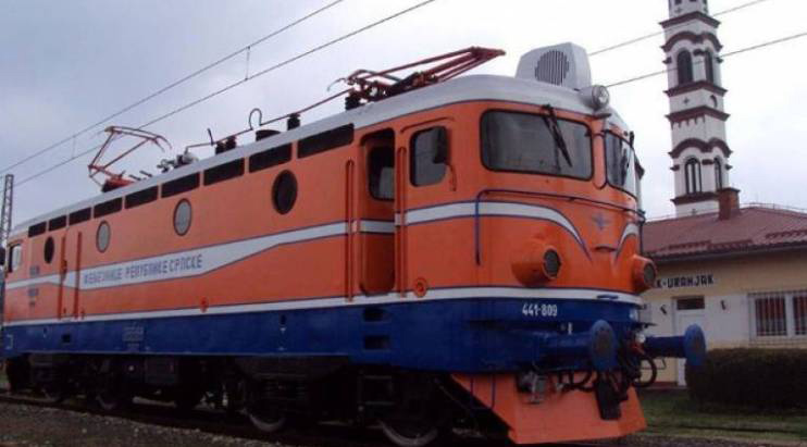 Rat saopštenjima: Da li putnički vozovi u Srpskoj voze počasni krug i ko je kriv za propast