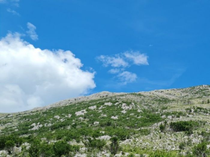 VRIJEME: Tokom dana sunčano, uveče povremena kiša