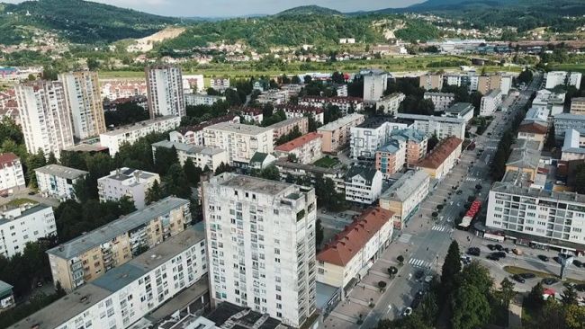 FOTO: Dobojski Info | DOBOJ: Sezona grijanja produžena do 21. aprila