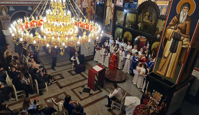 FOTO: Dobojski Info | DOBOJ: Dječiji crkveni hor “Javor” održao vaskršnji koncert