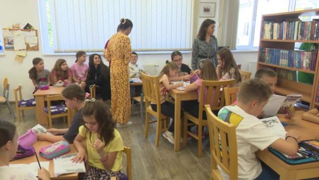 FOTO: RTV Doboj | DOBOJ: Održan „Čas lektire” u Narodnoj biblioteci