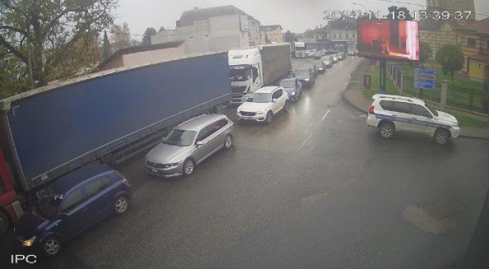 GRANIČNI PRELAZI Na Gradišci povremeno formiranje dužih kolona u oba smjera