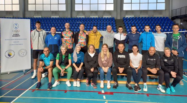 FOTO: Dobojski Info | DOBOJ: Tri nova licencirana badminton trenera