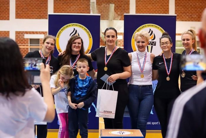 FOTO: Dobojski Info | DOBOJ: Triumf Badminton kluba &quot;Sertini&quot; na &quot;Zeko Kupu&quot; u Vinkovcima