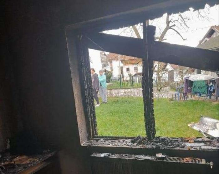 FOTO: TVJ Doboj | DOBOJ: Požar u porodičnoj kući, nema povrijeđenih