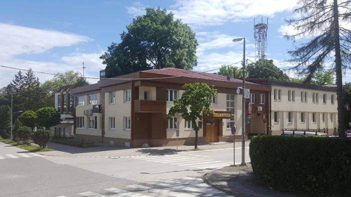 FOTO: Dobojski Info | Promocija knjige &quot;Poezija nije u modi&quot; autorke Sanje Radulović u Narodnoj biblioteci Doboj