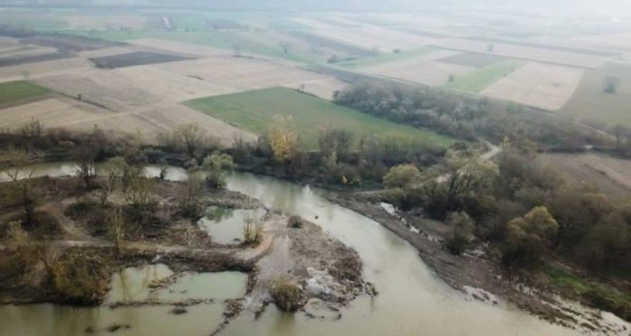 JU “Vode Srpske” korigovale dosadašnju retoriku i umjesto “manje nelegalne eksploatacije šljunka” sad ipak priznaju da je problem ozbiljniji. još samo da se izvine aktivistima!