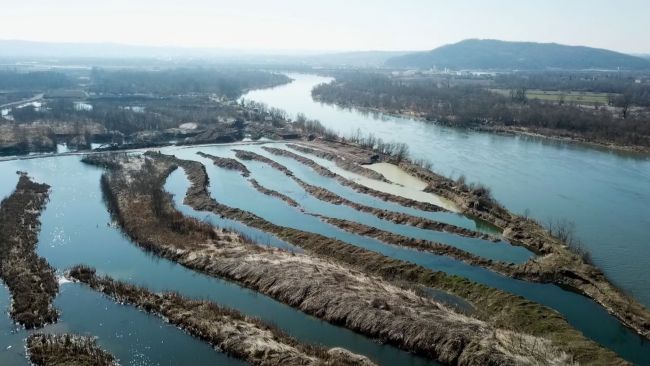 FOTO: Dobojski Info | DOBOJ: Dobojlija osumnjičen za nezakonitu eksploataciju šljunka, ostvario korist od 1,4 miliona KM