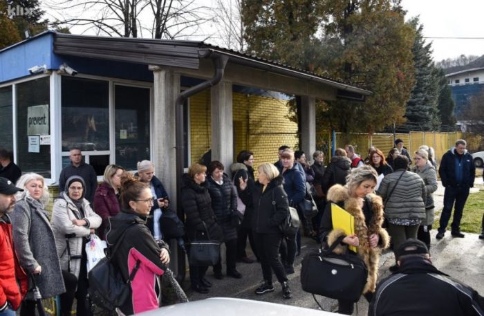 FOTO: Zenicablog | Radnički pokret spriječio nezakonitu nagodbu i otkaze u &quot;Preventu&quot; Zenica.