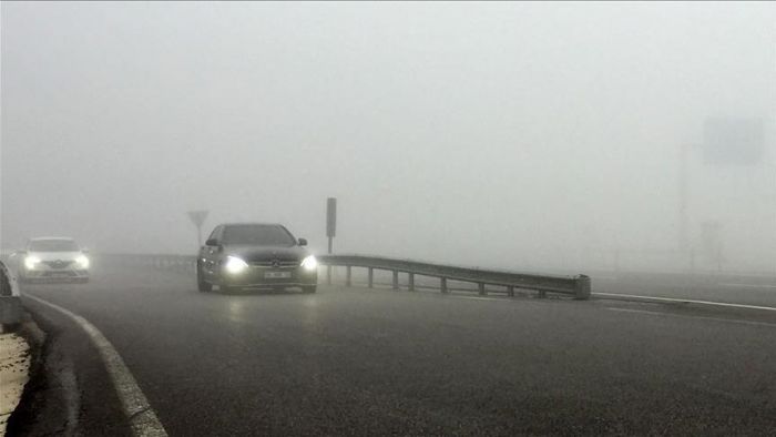 FOTO: Dobojski Info | PUTEVI: Mjestimično vlažni kolovozi, smanjena vidljivost zbog magle