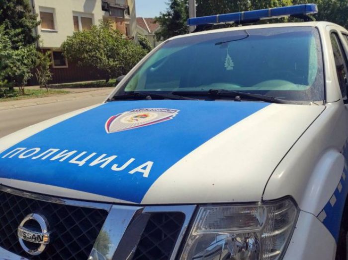 DOBOJ: Na području Policijske uprave Doboj oduzeta dva putnička automobila