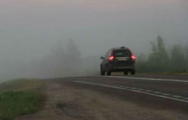 FOTO: Dobojski Info | PUTEVI: Kolovozi vlažni, magla na području Donjeg Podrinja