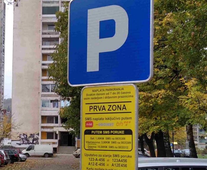 Grad Doboj nema pravo da naplaćuje parking ni kazne za parkiranje?