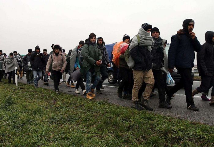 FOTO: Dobojski Info | DOBOJ: Pronađeno 21 lice iz Avganistana, Irana i Indije