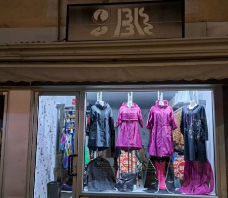 OGLAS ZA POSAO: Butik "Ibis" traži novu radnicu!