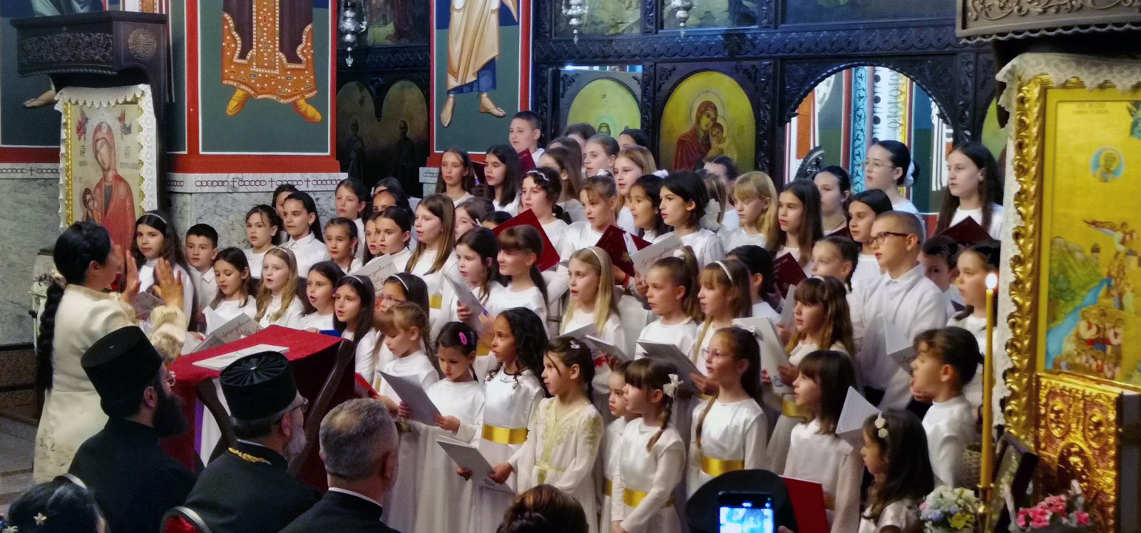 DOBOJ: Dječiji crkveni hor