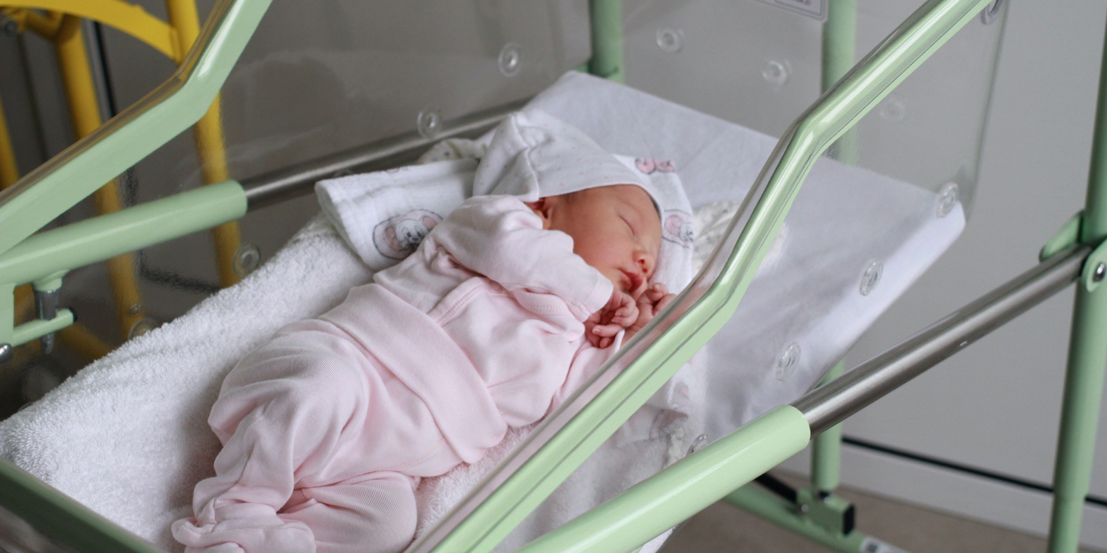 DOBOJ: U protekla 24 časa rođena jedana djevojčica i tri dječaka