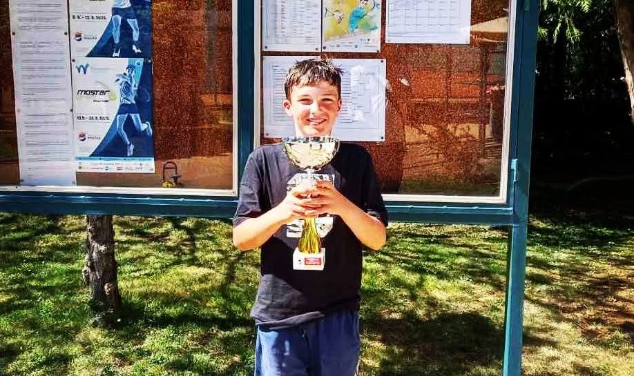 POTVRDA KVALITETA TK DOBOJ: Viktor Džigumović osvojio Otvoreno prvenstvo Mostara