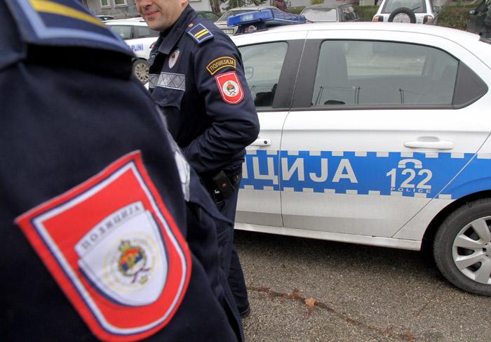 Dramatična noć u Doboju: Izudaran policajac, troje uhapšeno
