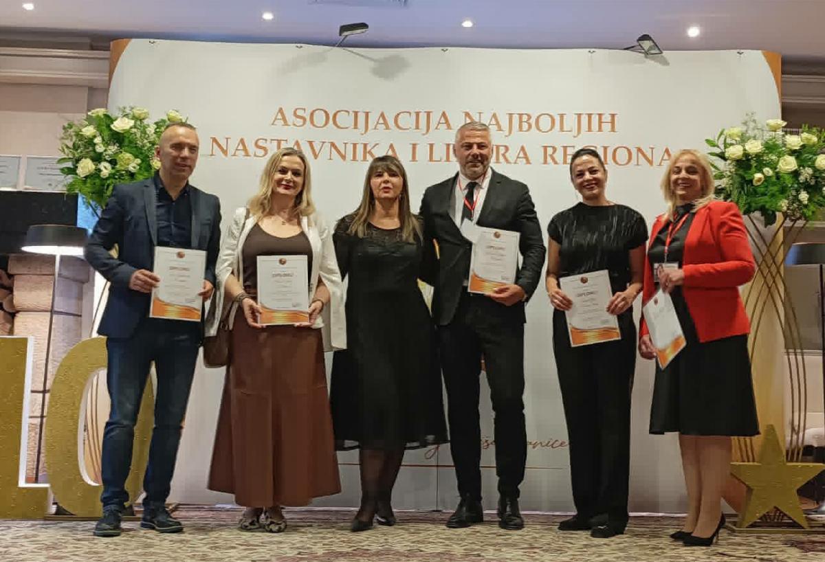 DOBOJ: Profesorici Oliveri Nedić uručeno priznanje „Iskra regiona“