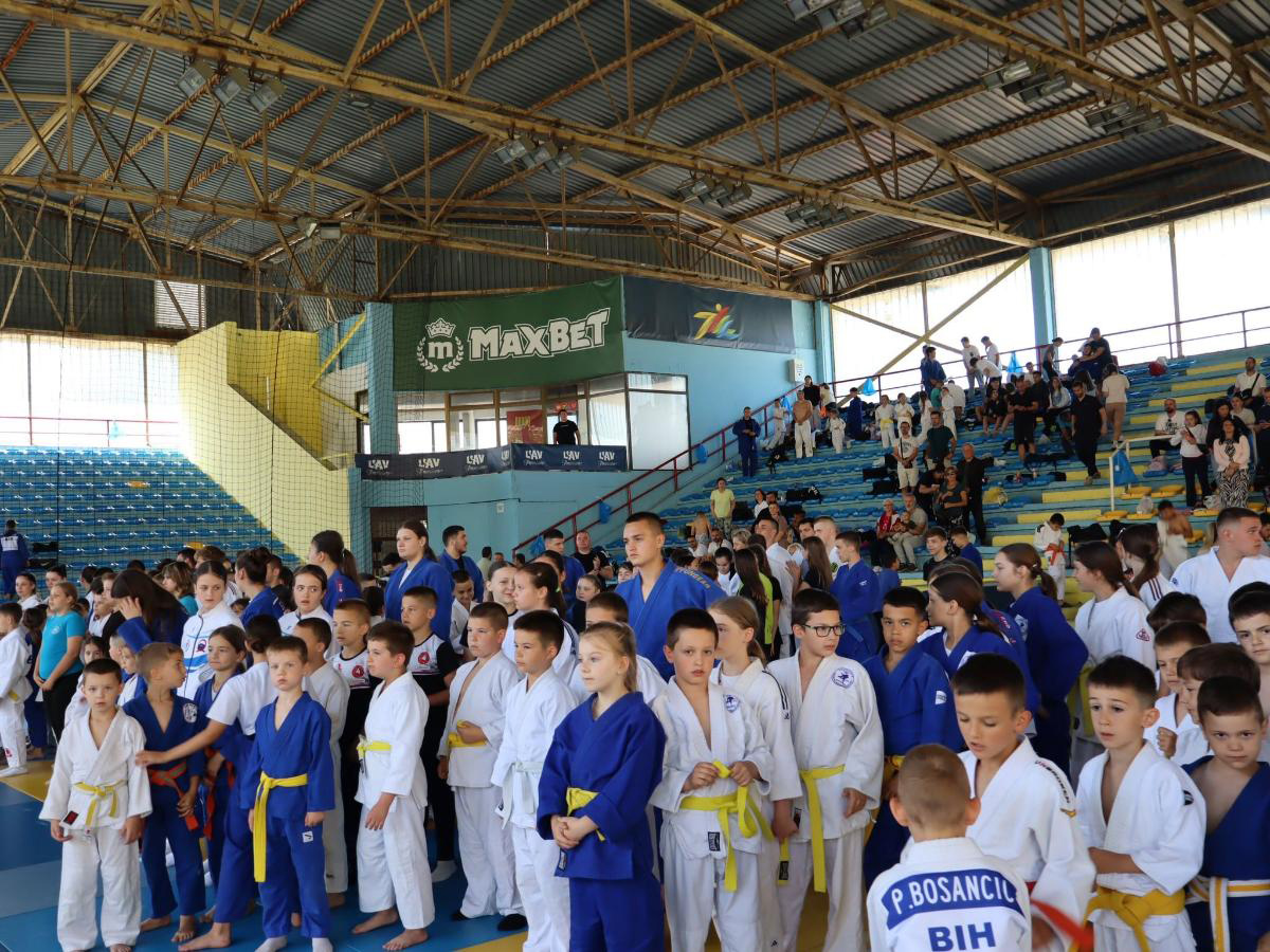 DOBOJ: Džudo klub „Ozren” okupio takmičare iz 40 klubova i šest zemalja