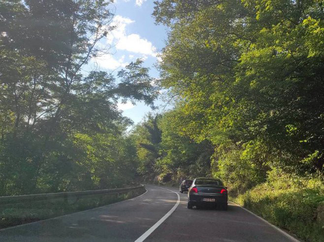 PUTEVI: Pojačan saobraćaj zbog odmora i vikenda