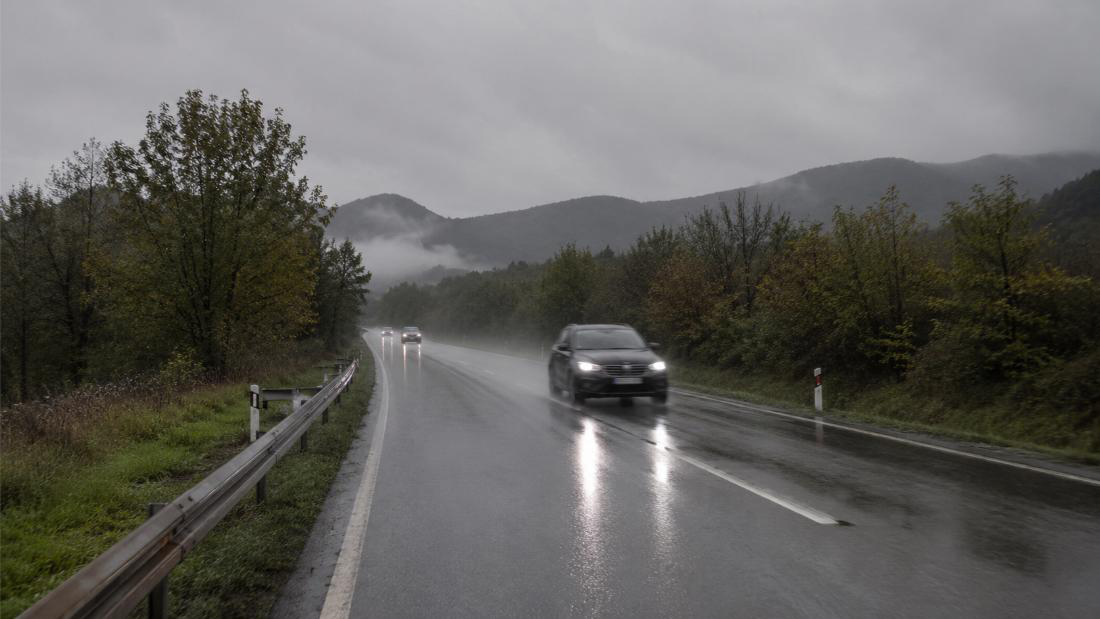 PUTEVI: Nestabilno vrijeme otežava vožnju, pojačan saobraćaj na izlazu iz BiH