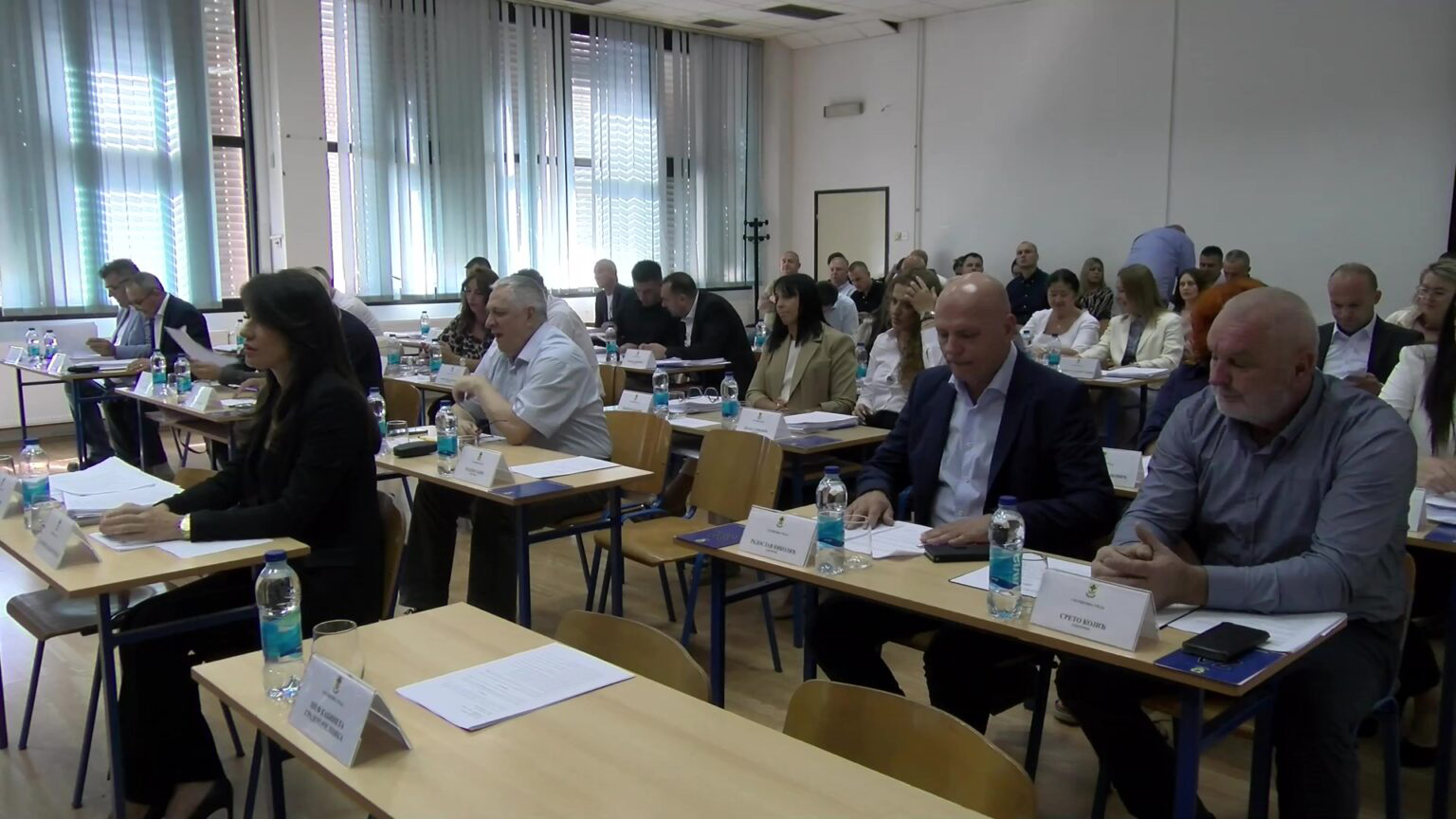 Rebalans od 132,8 miliona KM pred izbore: Razvojni zamah ili još jedna budžetska bajka?