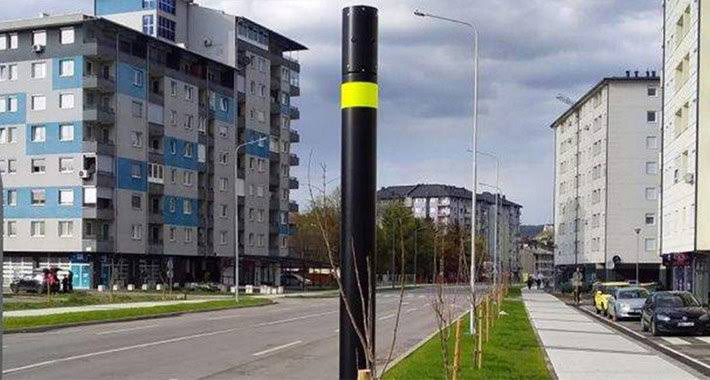 DOBOJ POD RADARIMA: Prekršaja sve manje, a poginulih više – šta zapravo rade „crni stubovi“?