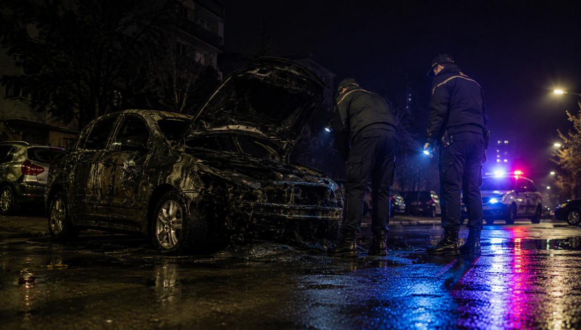 NAKON VATRENE NOĆI U DOBOJU: Policija identifikovala osumnjičenog za požar na „Renaultu“