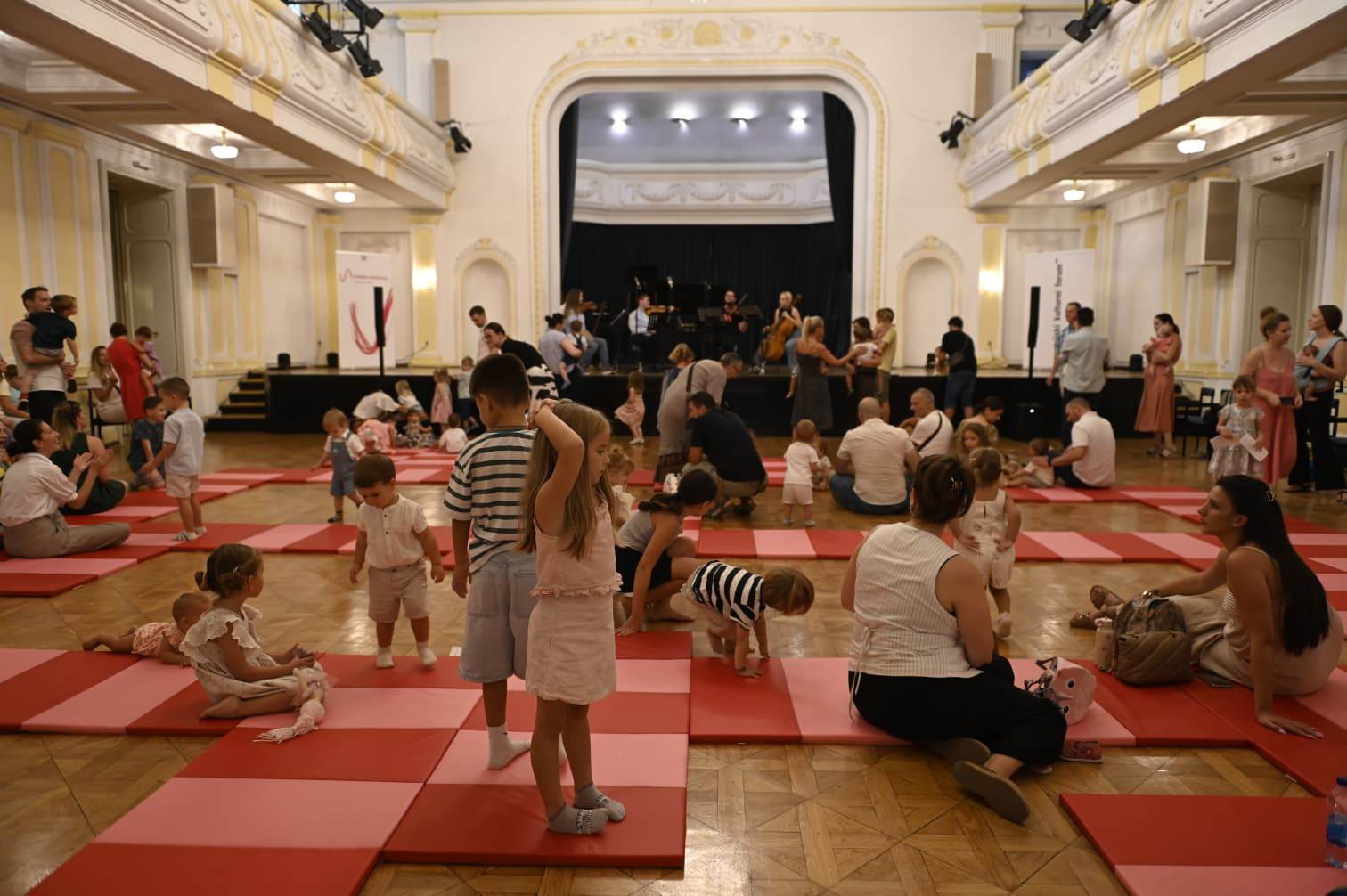 Mališani uz umjetničku muziku: Koncert za bebe obilježio A String Fest