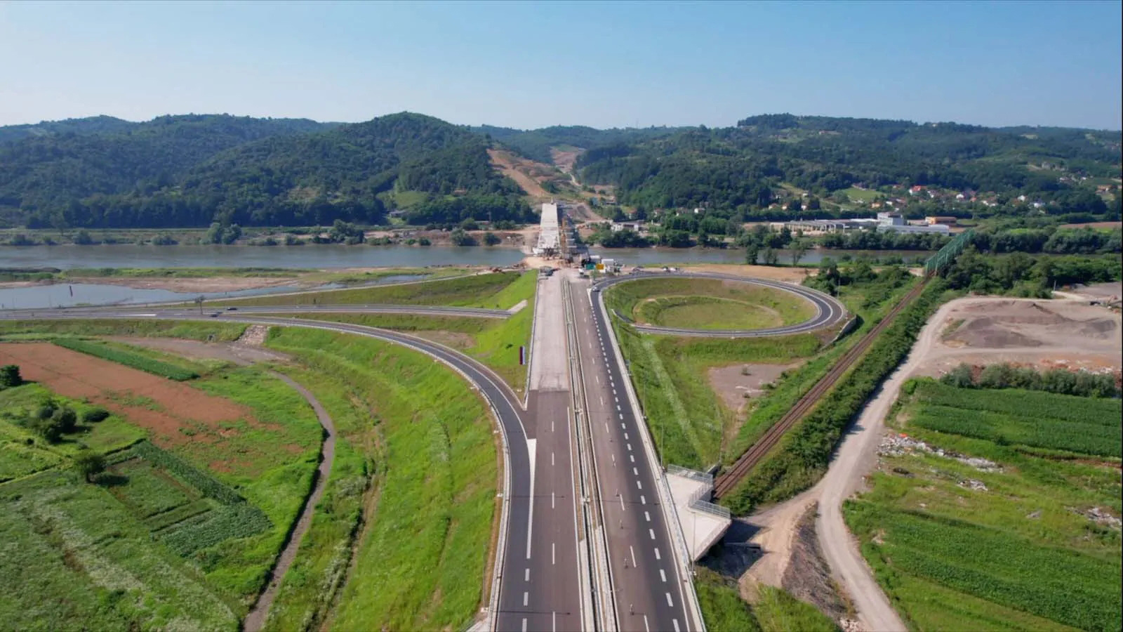 (VIDEO) DOBOJSKA OBILAZNICA: Jedan tunel čeka novo rješenje, drugi građevinsku dozvolu