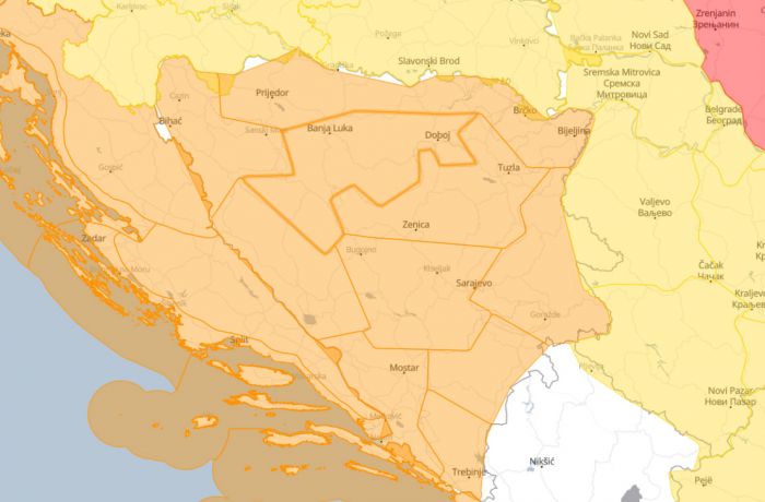 FOTO: Dobojski Info | NARANDŽASTO UPOZORENJE: Očekuju se udari vjetra od 60 do 90 km/h