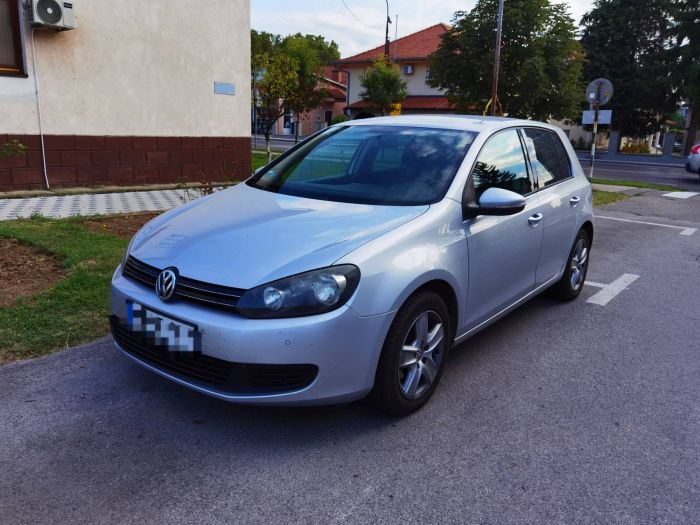 FOTO: Dobojski Info | DOBOJ: Lišen slobode zbog proganjanja, policija mu oduzela putnički automobil