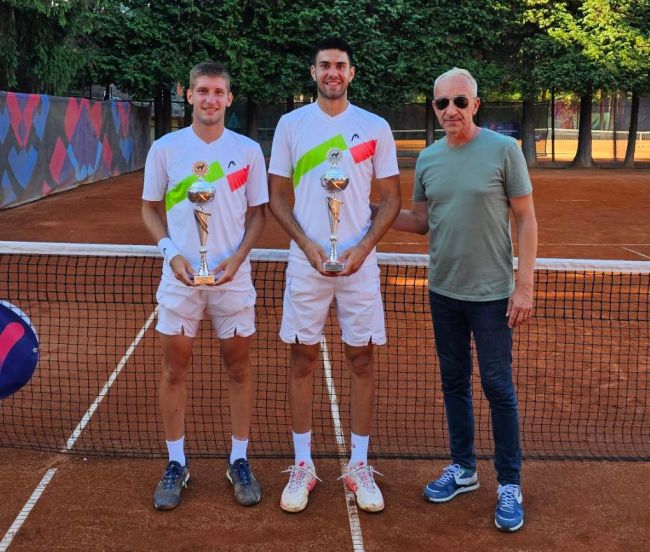 FOTO: Dobojski Info | DOBOJ: Andrej Nedić i Vladan Tadić pobjednici u parovima ITF M15