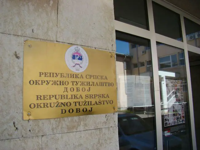 FOTO: Dobojski Info | DOBOJ: Optužnica protiv sedam lica zbog privrednog kriminala – šteta za ŠG “Borja”